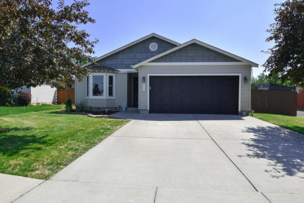 900 NW SPRUCE TREE PL, REDMOND, OR 97756 - Image 1