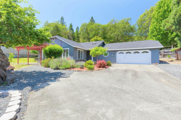 411 NW PLEASANT VIEW DR, GRANTS PASS, OR 97526 - Image 1