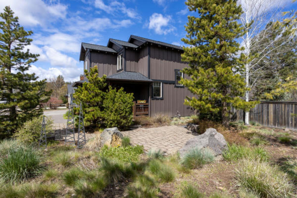 2936 NW SHEVLIN MEADOW DR, BEND, OR 97703, photo 4 of 49