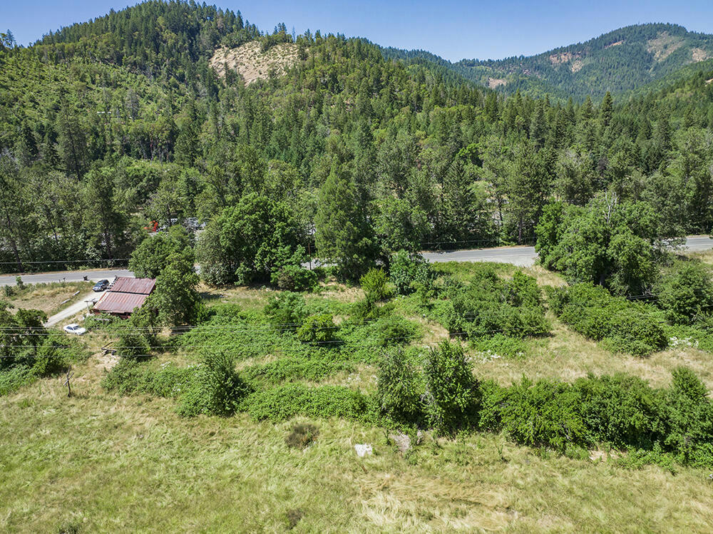 505 N FRONTAGE RD, WOLF CREEK, OR 97497, photo 1 of 14