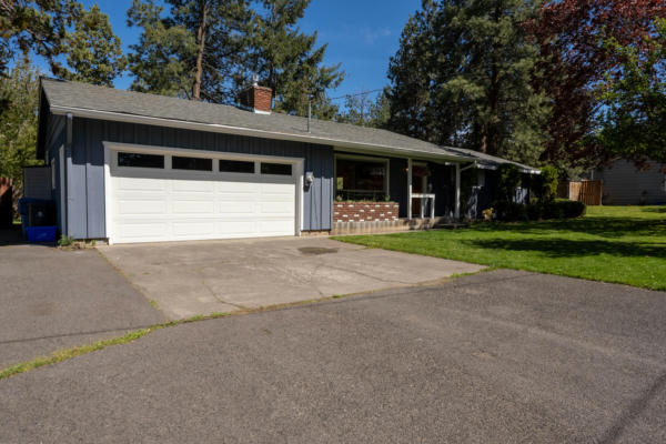 534 SE 5TH ST, BEND, OR 97702, photo 3 of 31
