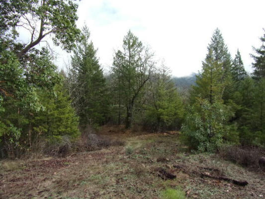 18515 DITCH CREEK RD, ROGUE RIVER, OR 97537, photo 3 of 6