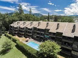 115 ROGUE RIVER HWY APT 302, GRANTS PASS, OR 97527 - Image 1