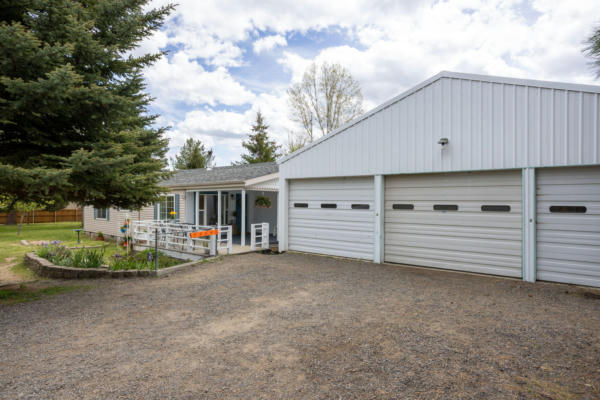 19205 SHOSHONE RD, BEND, OR 97702 - Image 1