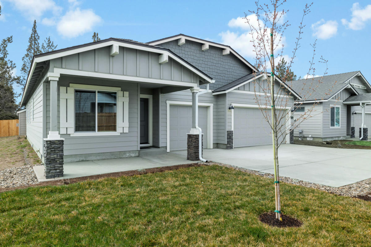 1018 NW VARNISH LN # 24, REDMOND, OR 97756, photo 1 of 32