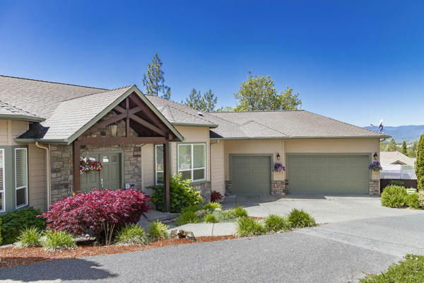 1893 NW SUNVIEW PL, GRANTS PASS, OR 97526 - Image 1