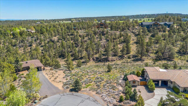 20367 ROCK CANYON RD, BEND, OR 97703, photo 4 of 27