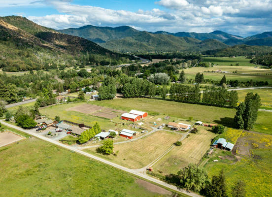 4997 ROGUE RIVER HWY, GOLD HILL, OR 97525 - Image 1