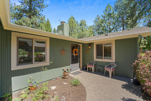 20434 MAINLINE RD, BEND, OR 97702 - Image 1
